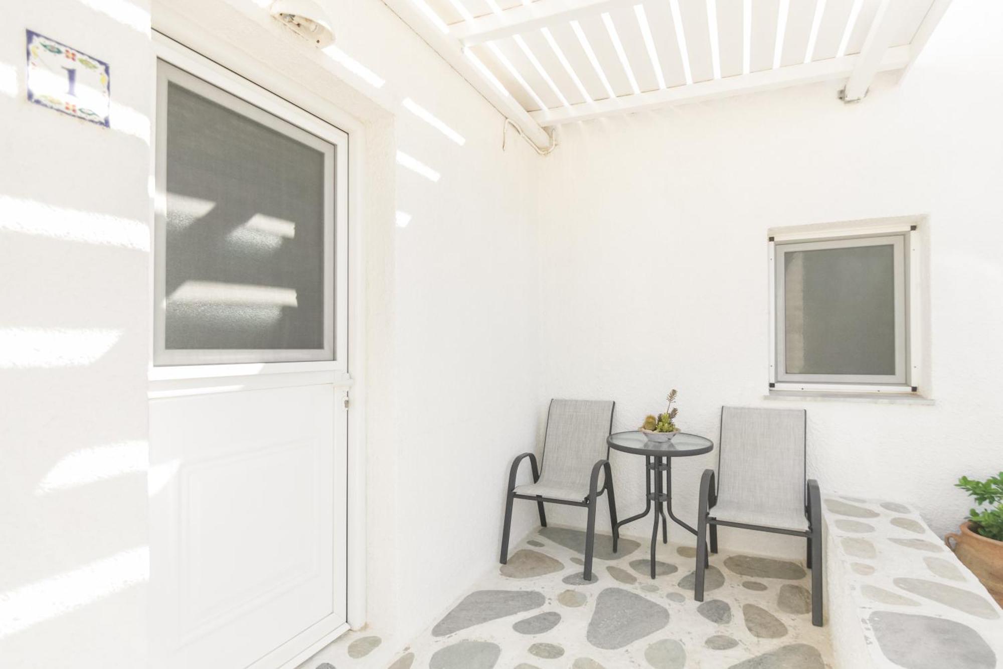 Onira Hotel Parikia  Bagian luar foto