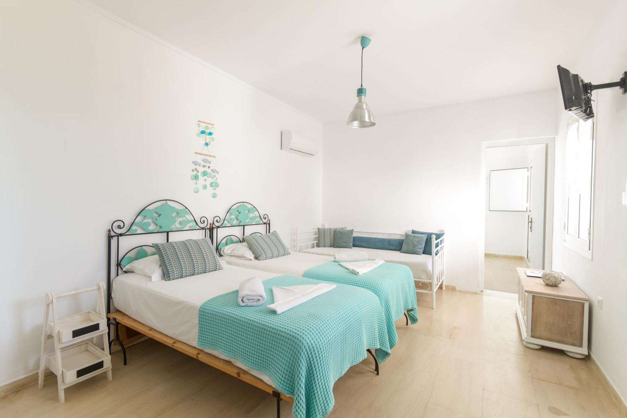 Onira Hotel Parikia  Bagian luar foto
